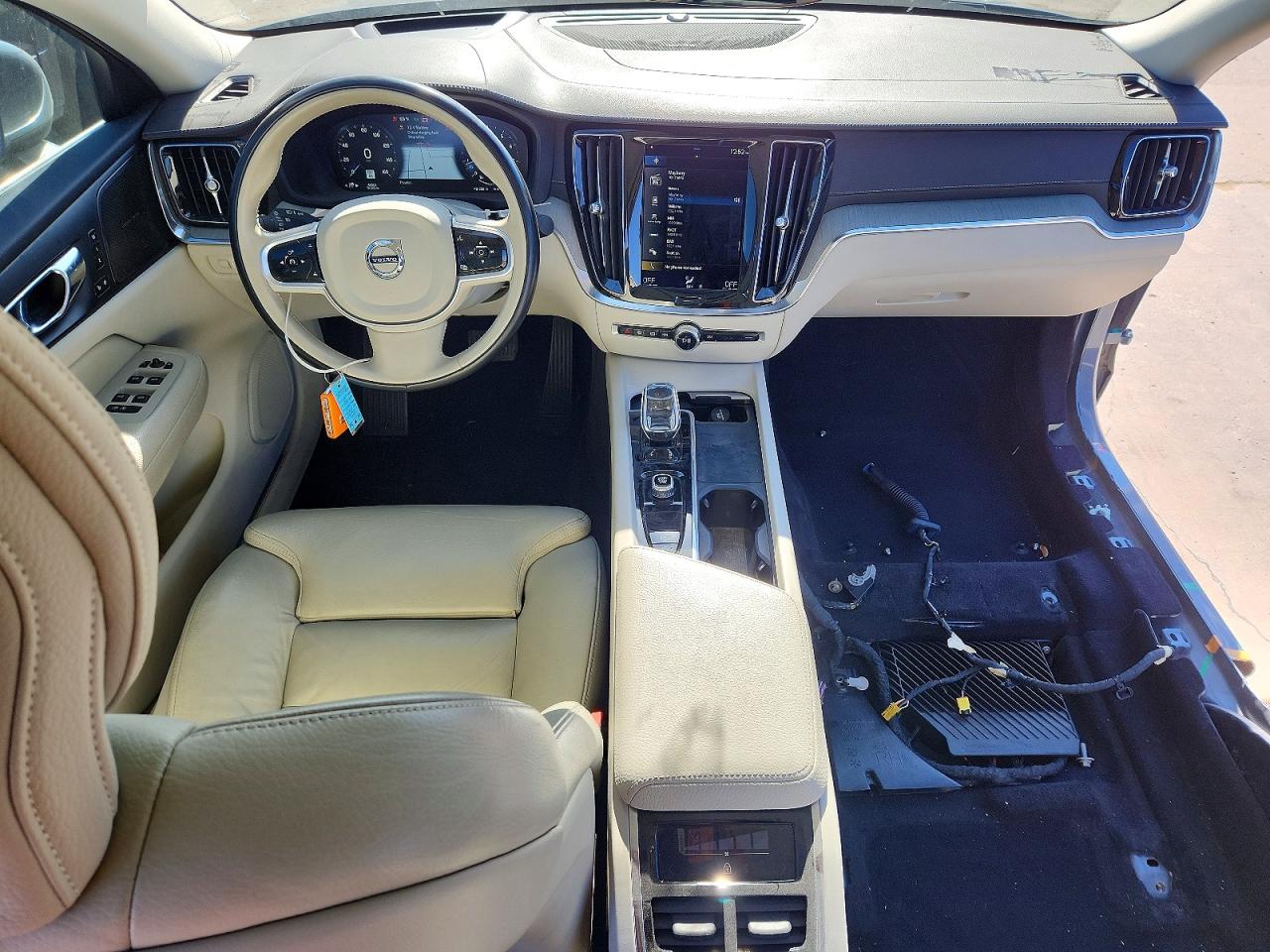 2022 VOLVO S60 B5 INSCRIPTION photo 8