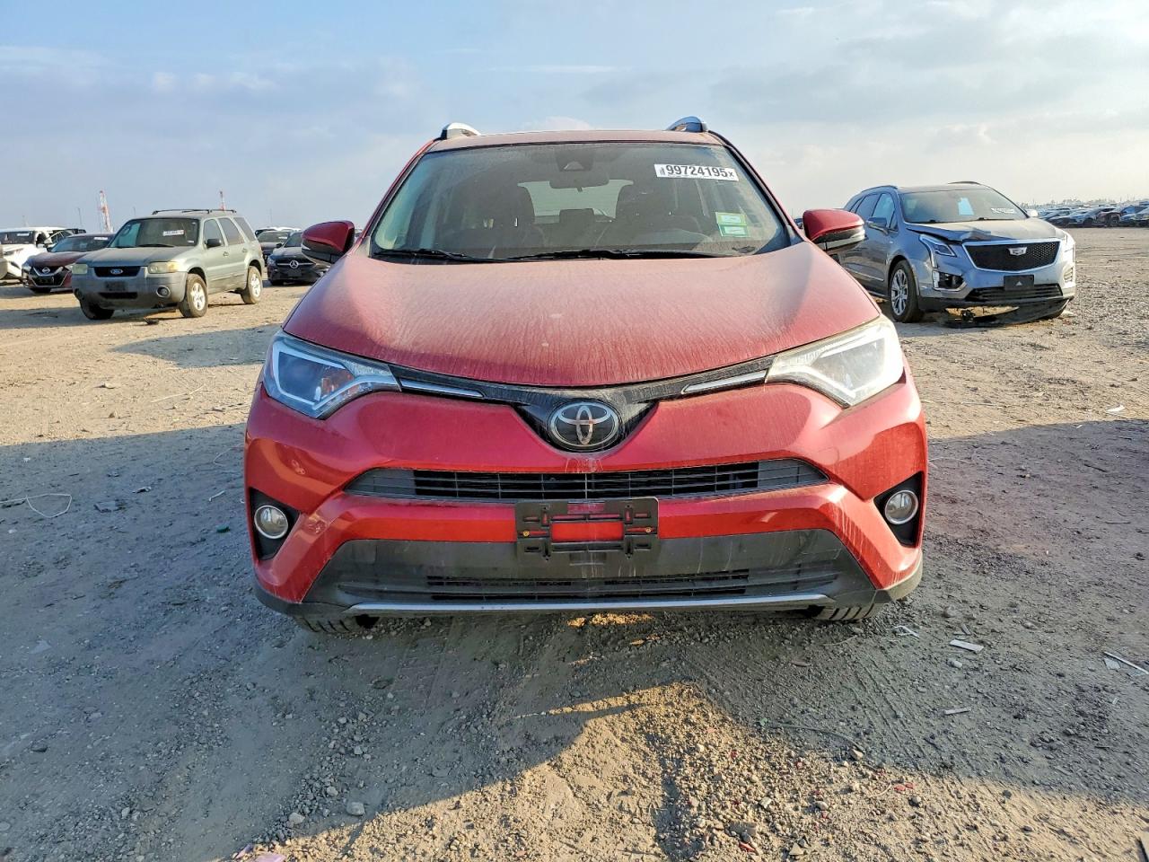 2017 TOYOTA RAV4 XLE photo 5