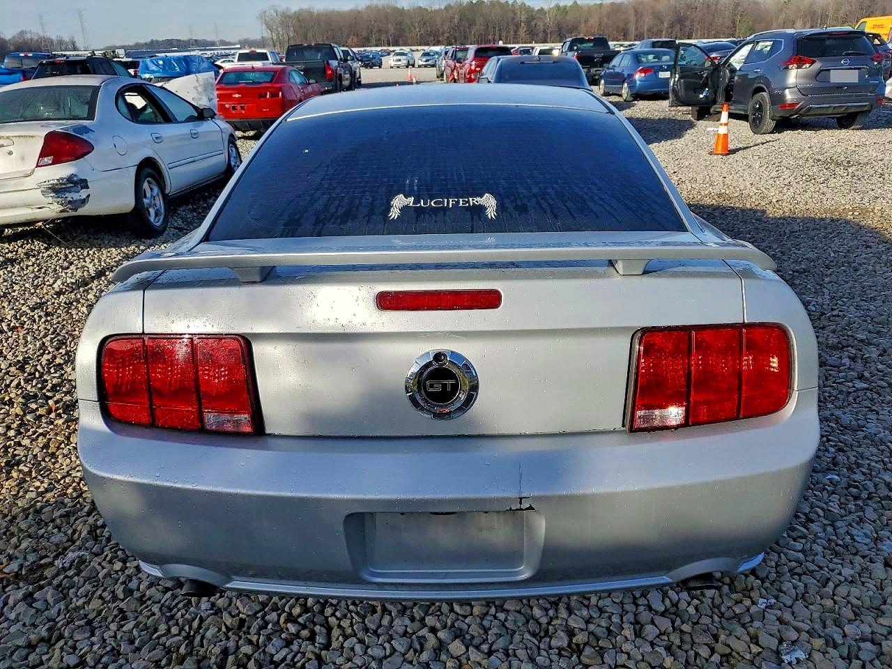 2005 FORD MUSTANG GT photo 6