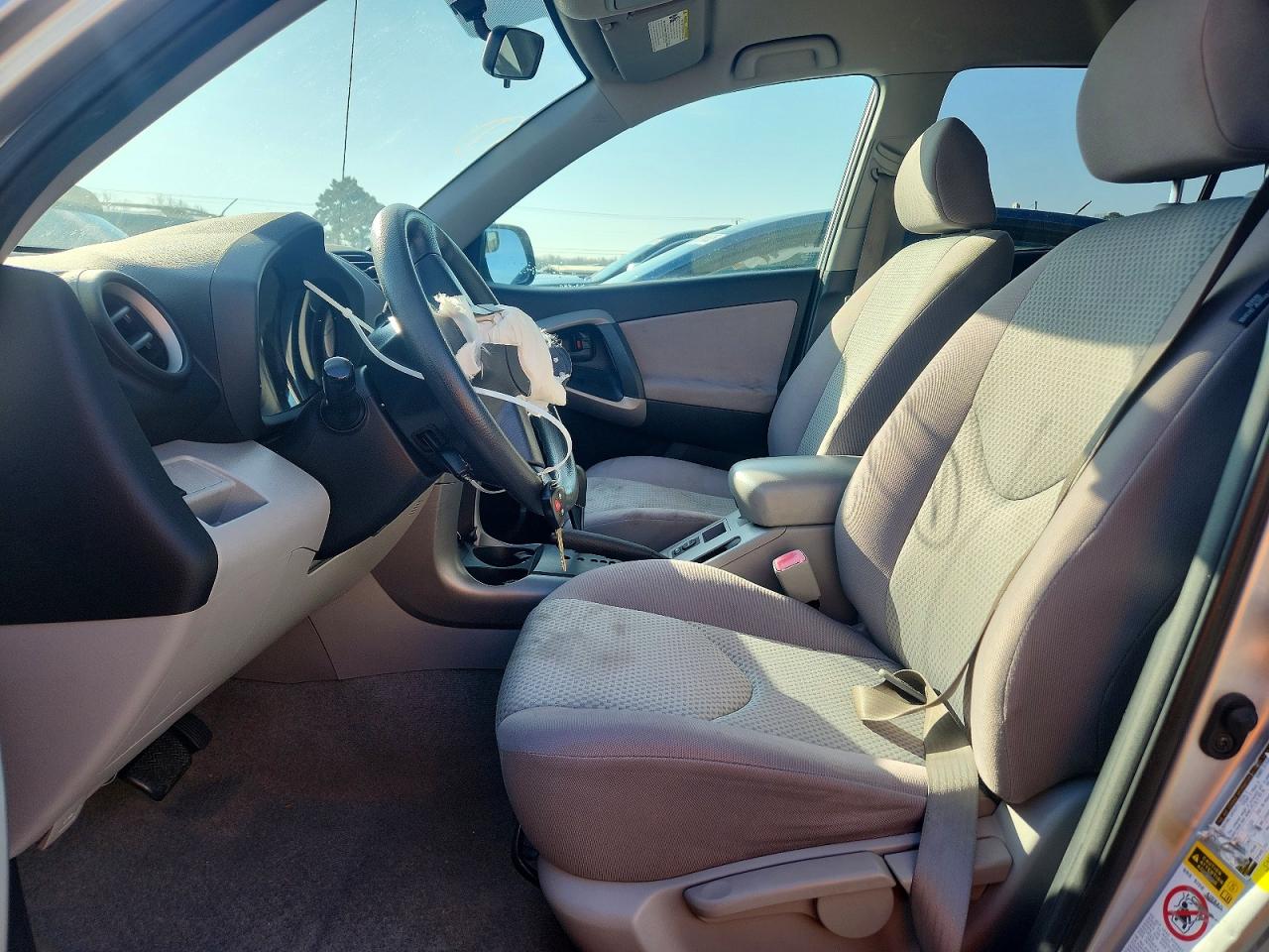 2008 TOYOTA RAV4 photo 7