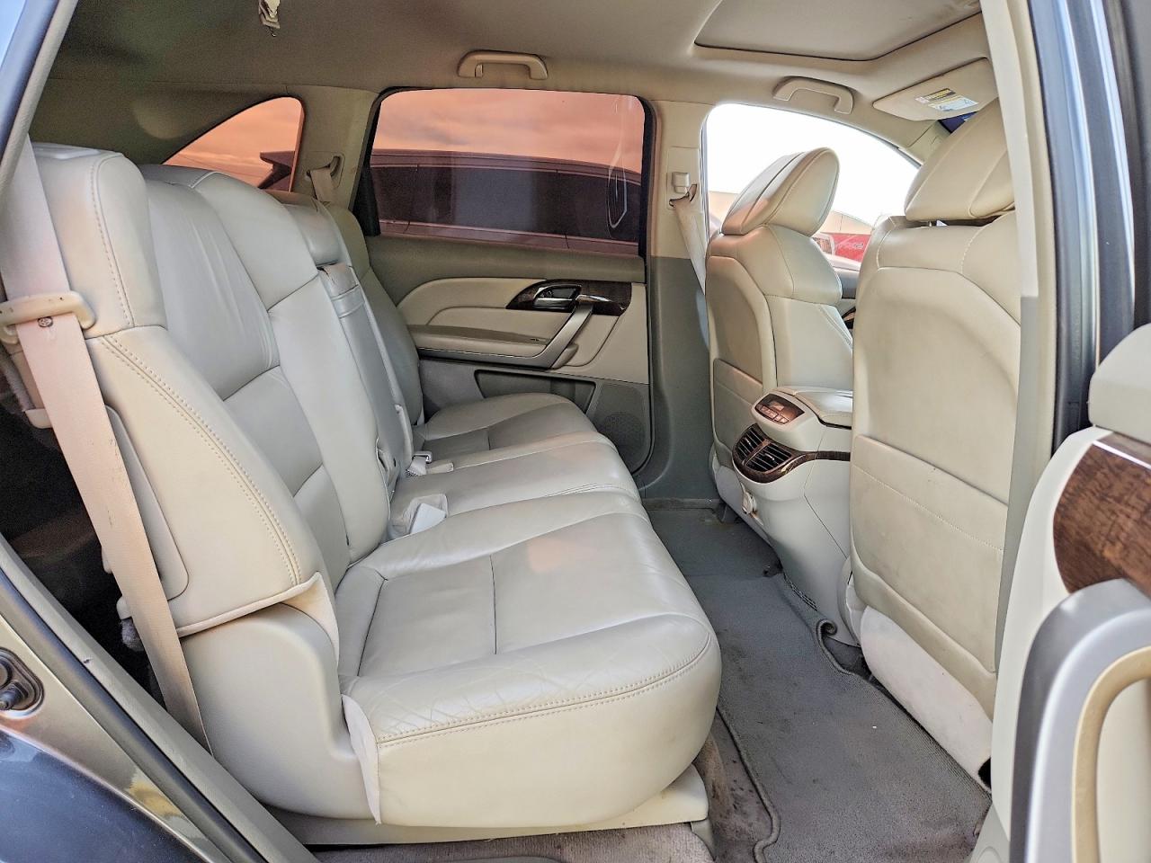 2010 ACURA MDX photo 11