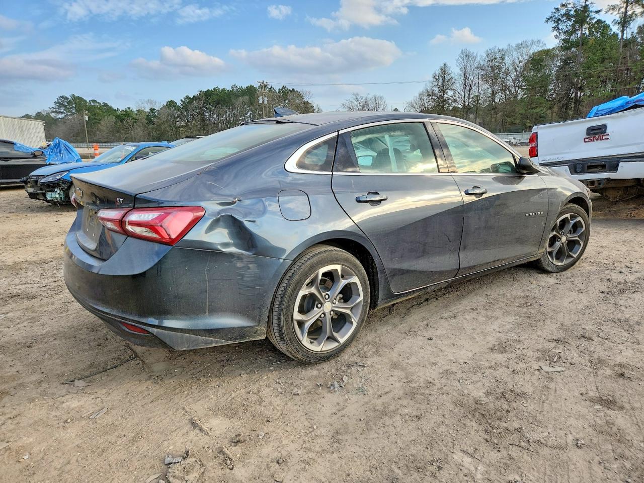 2021 CHEVROLET MALIBU LT photo 3