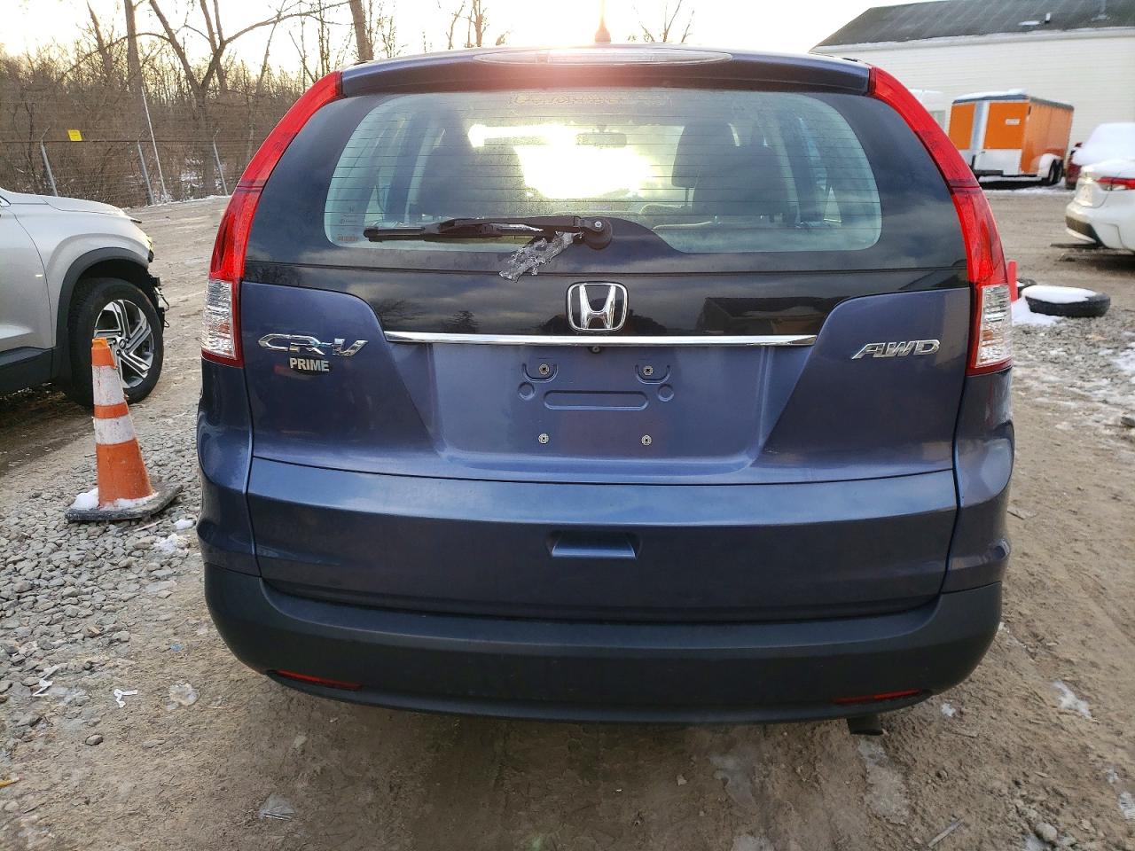 2013 HONDA CR-V LX photo 6