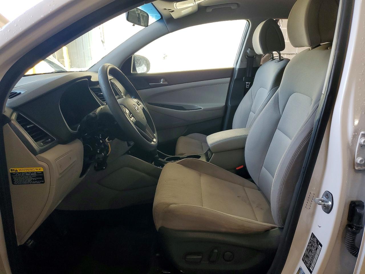 2018 HYUNDAI TUCSON SEL photo 19