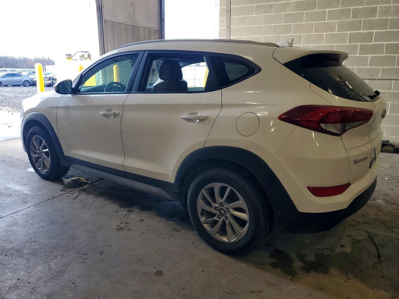 2018 HYUNDAI TUCSON SEL photo 4