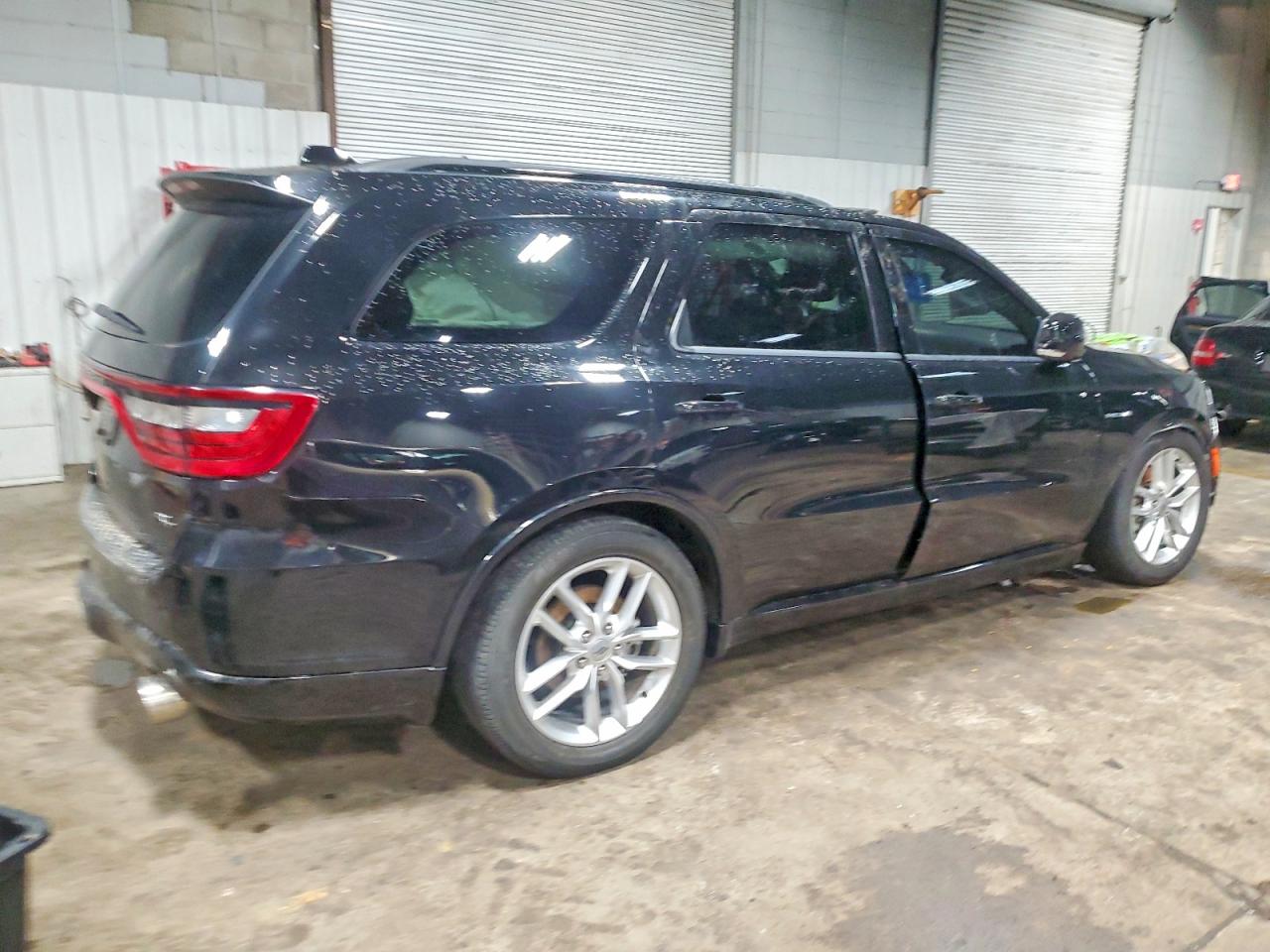 2024 DODGE DURANGO R/T photo 3