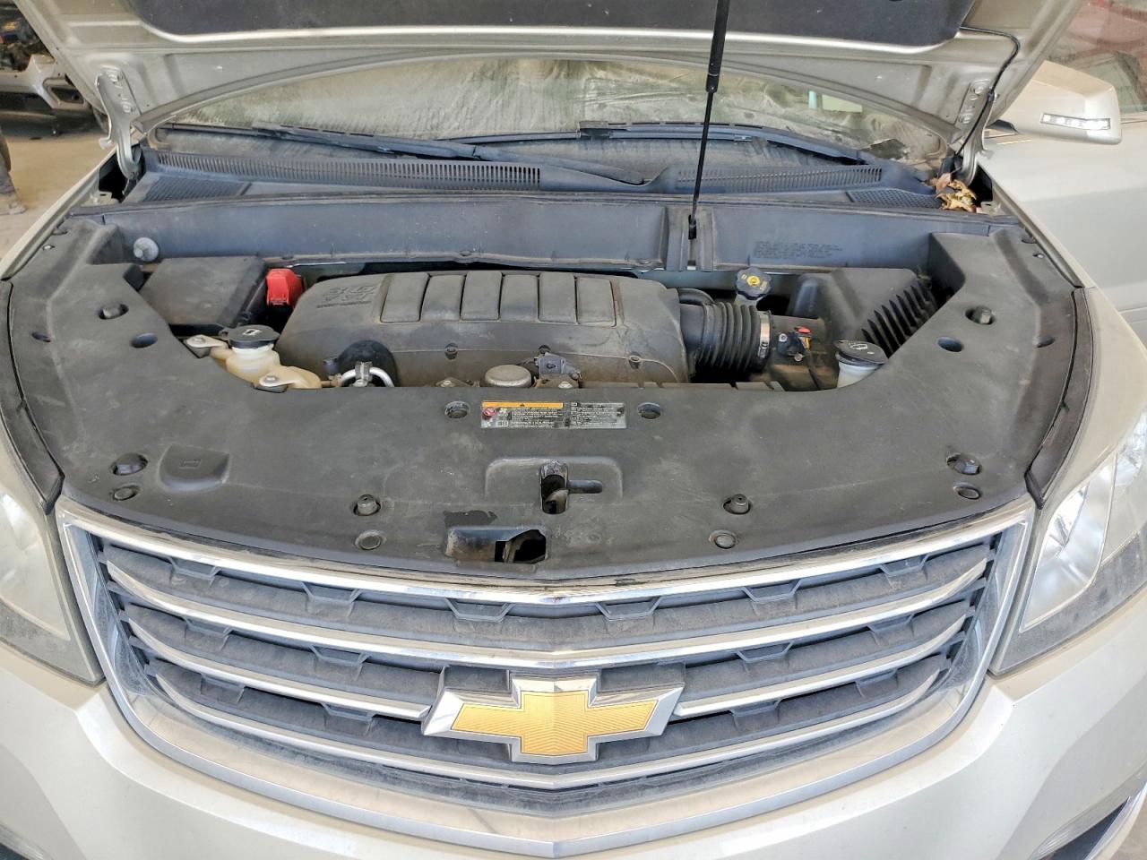 2014 CHEVROLET TRAVERSE LT photo 12