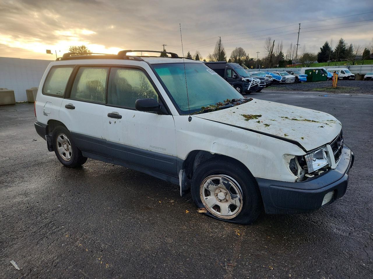 1998 SUBARU FORESTER L photo 4