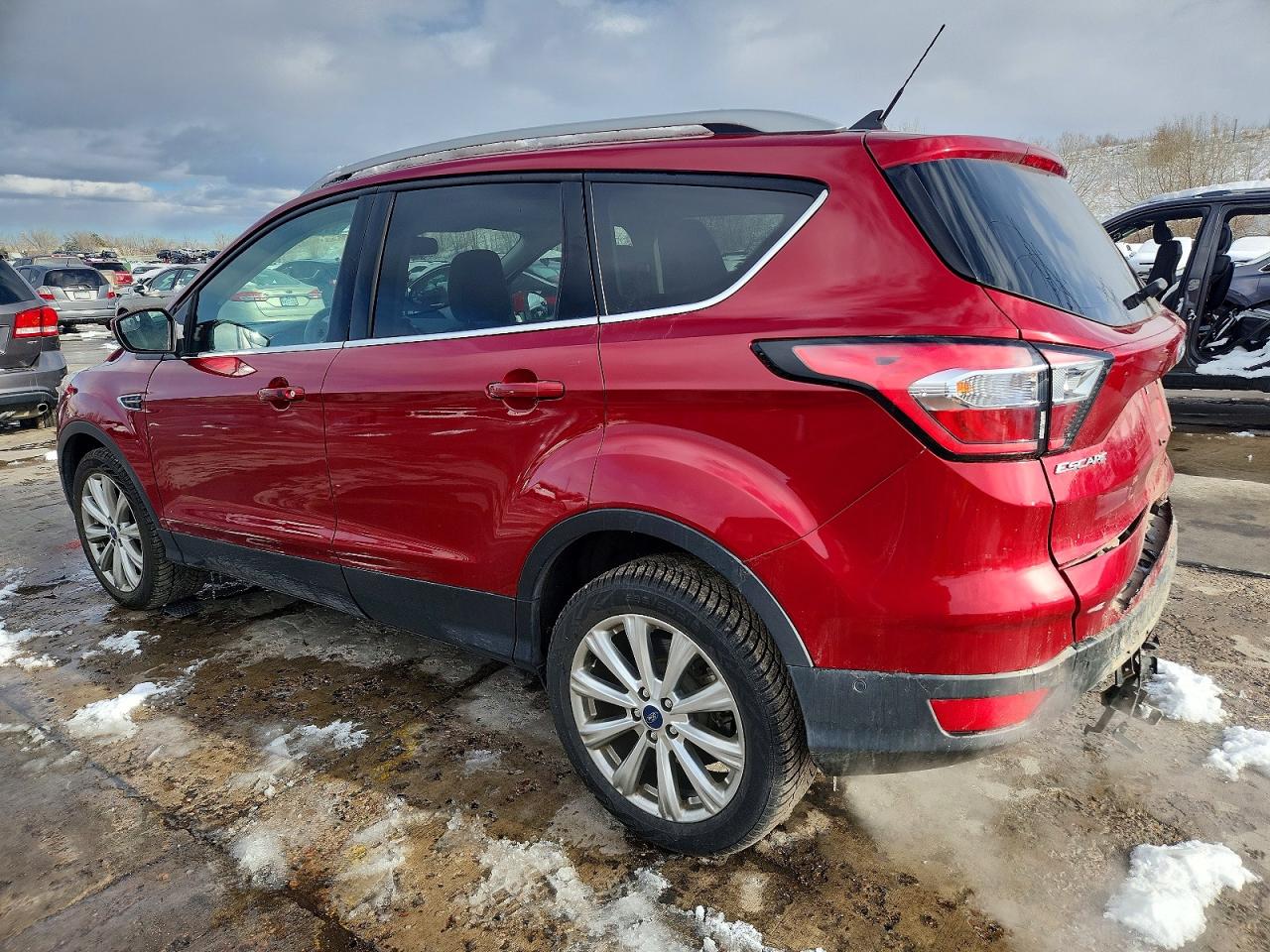2018 FORD ESCAPE TITANIUM photo 2