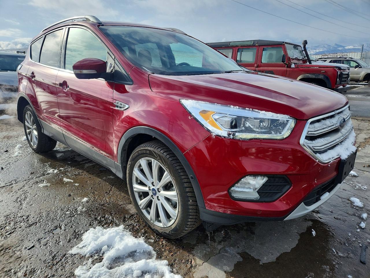 2018 FORD ESCAPE TITANIUM photo 4