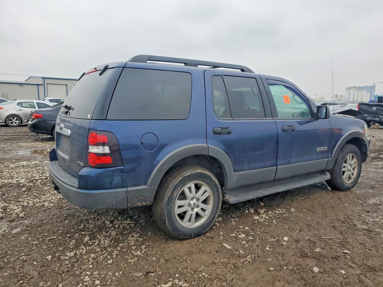 2006 FORD EXPLORER XLT photo 3