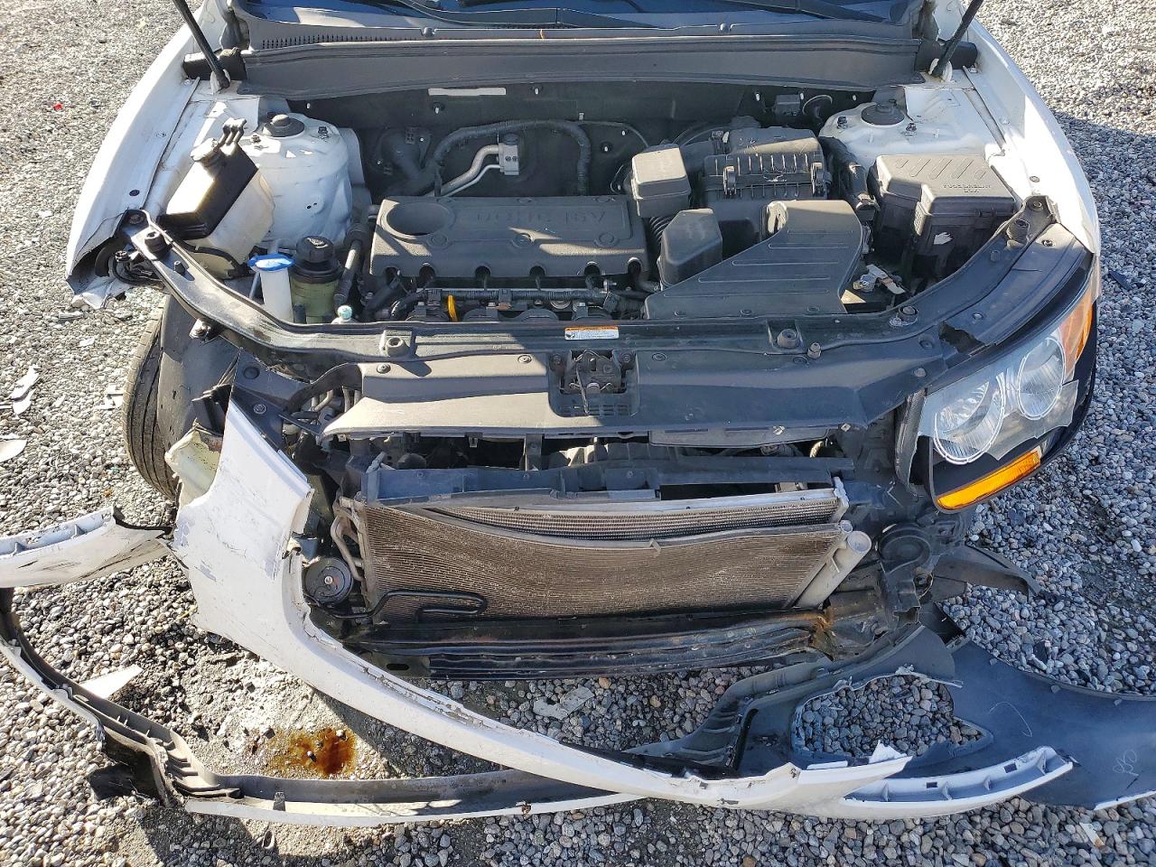 2010 HYUNDAI SANTA FE GLS photo 12