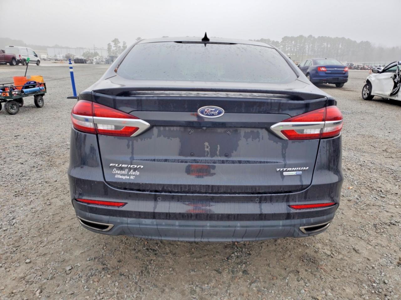 2020 FORD FUSION TITANIUM photo 6