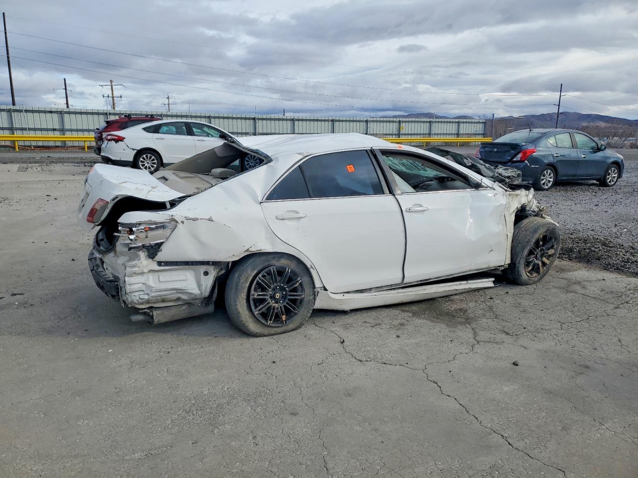 2008 TOYOTA CAMRY CE photo 3