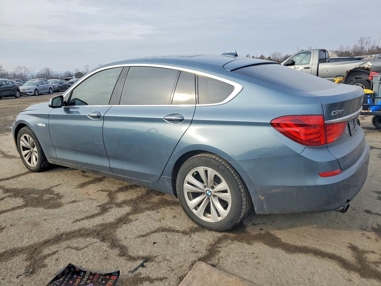 2013 BMW 535 IGT photo 2