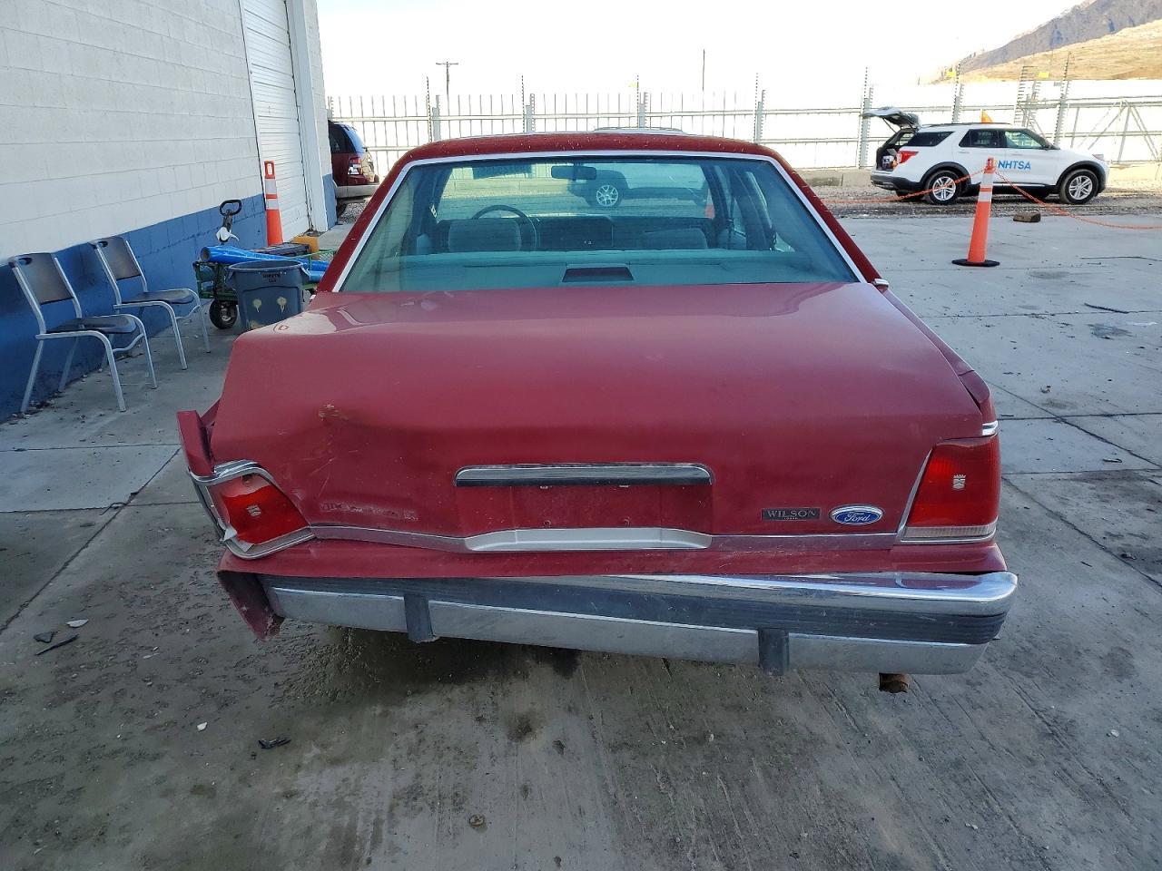 1990 FORD CROWN VICTORIA LX photo 6