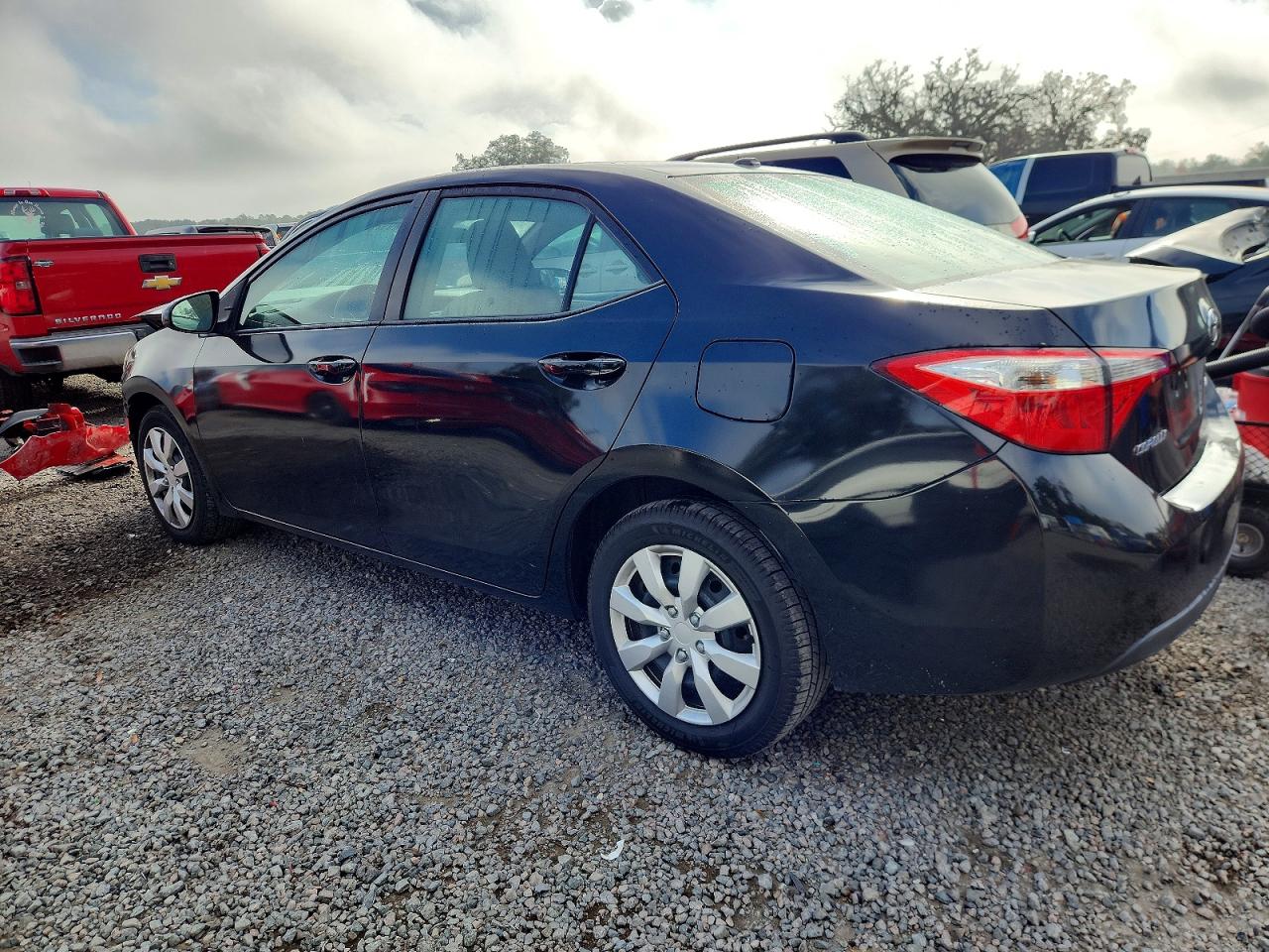2016 TOYOTA COROLLA L photo 2