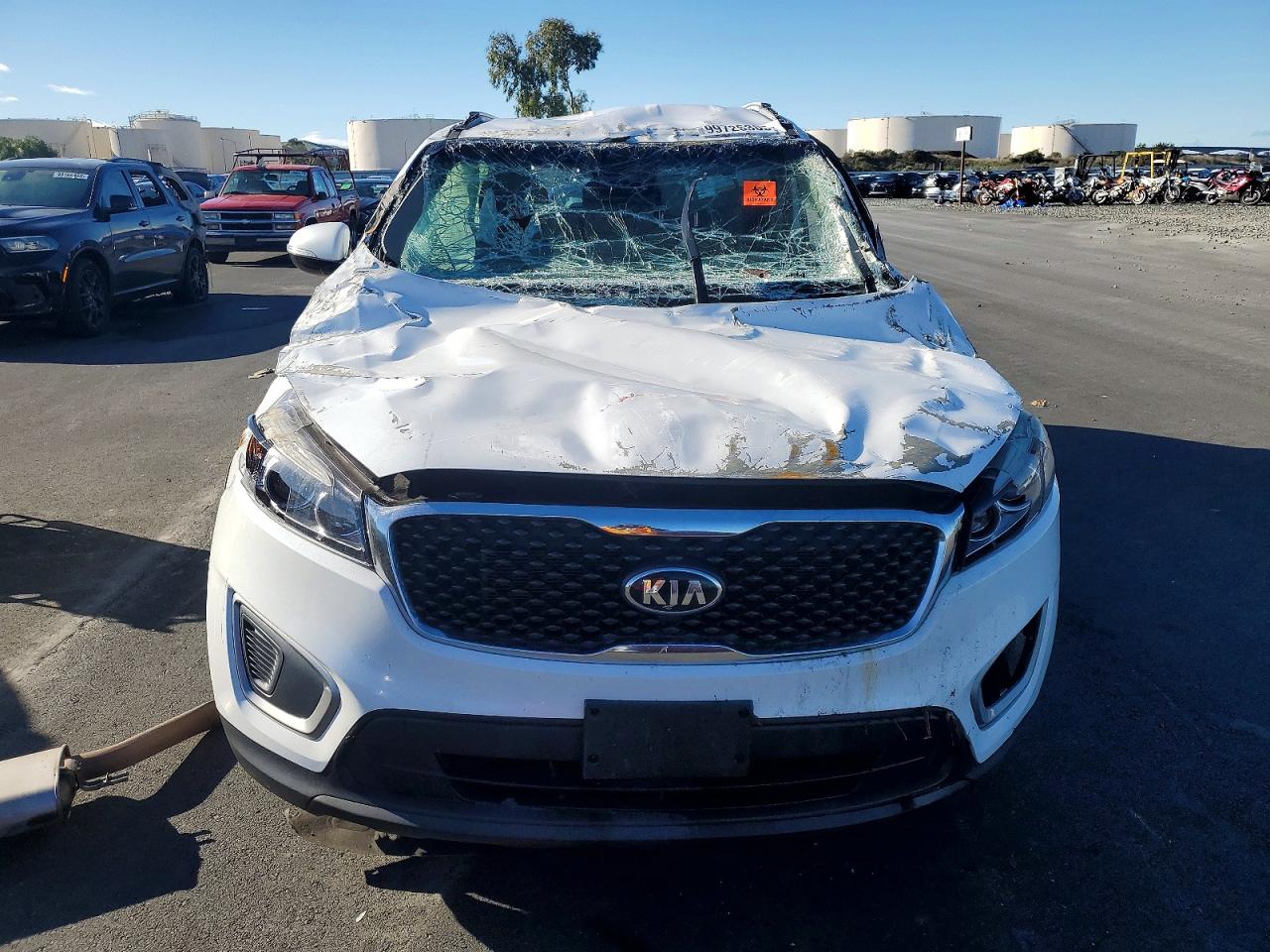 2016 KIA SORENTO LX photo 5