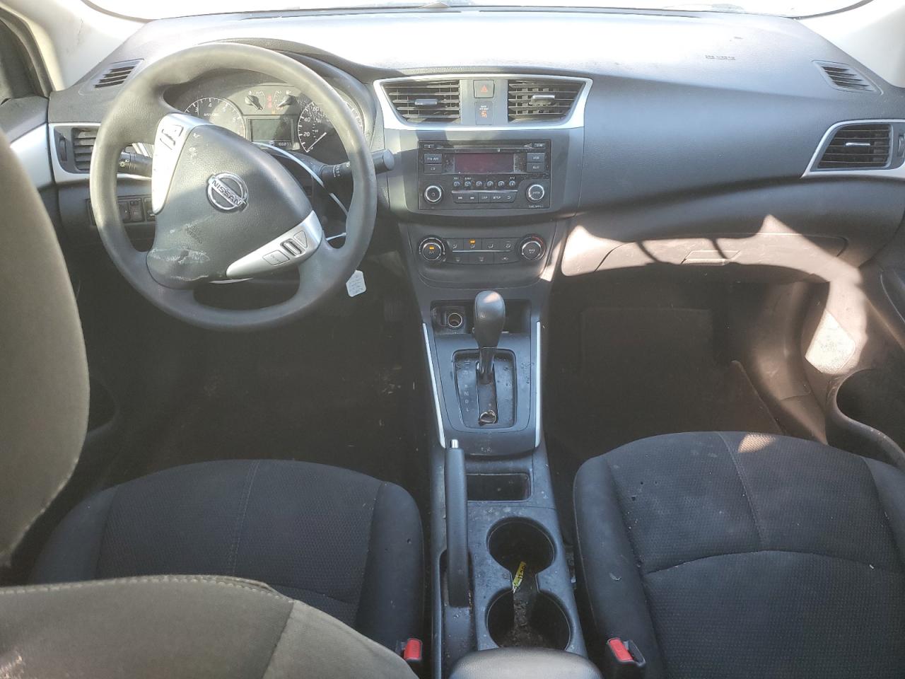 2016 NISSAN SENTRA S photo 8