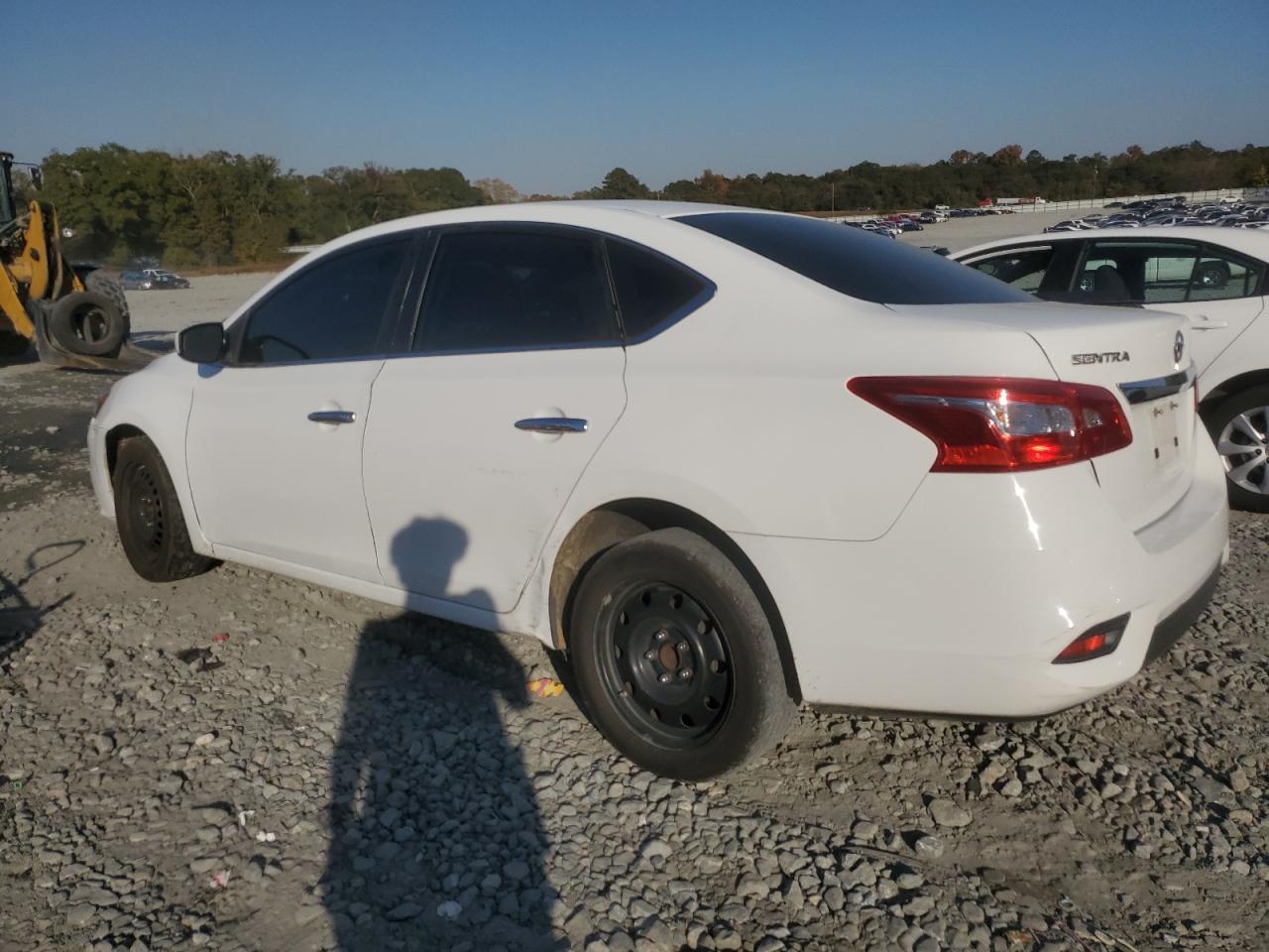 2016 NISSAN SENTRA S photo 2