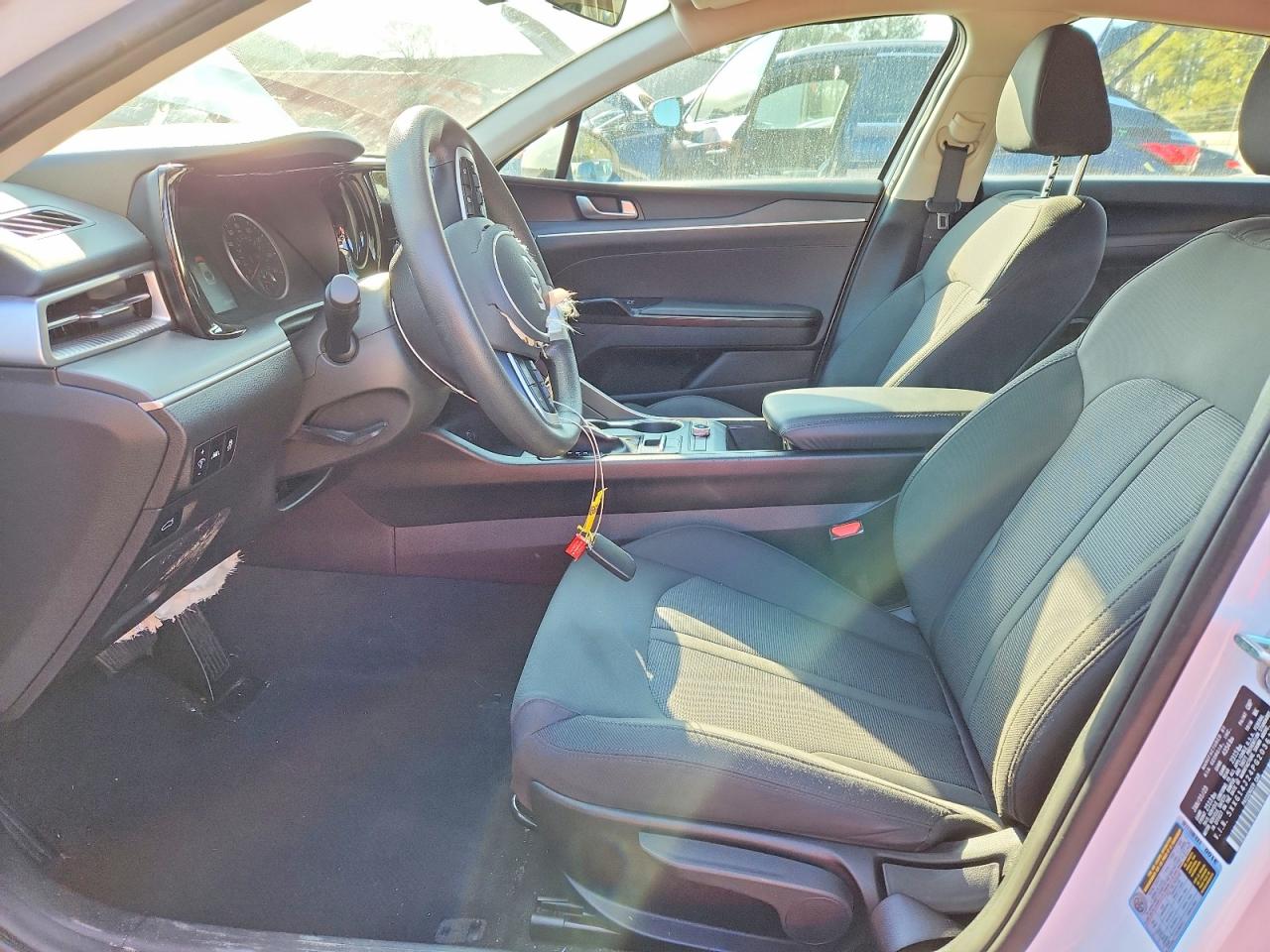 2023 KIA K5 LXS photo 13