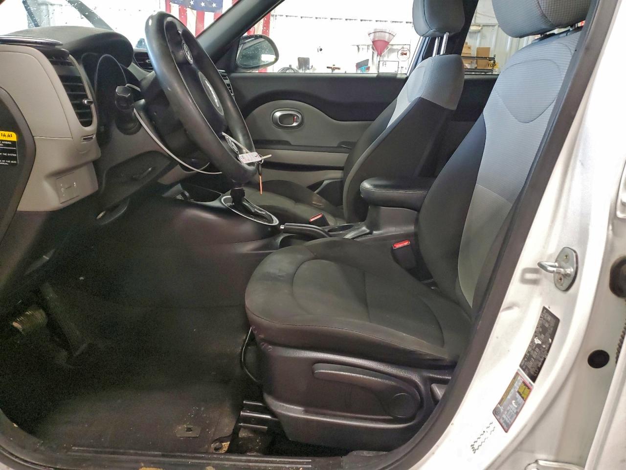 2016 KIA SOUL photo 7
