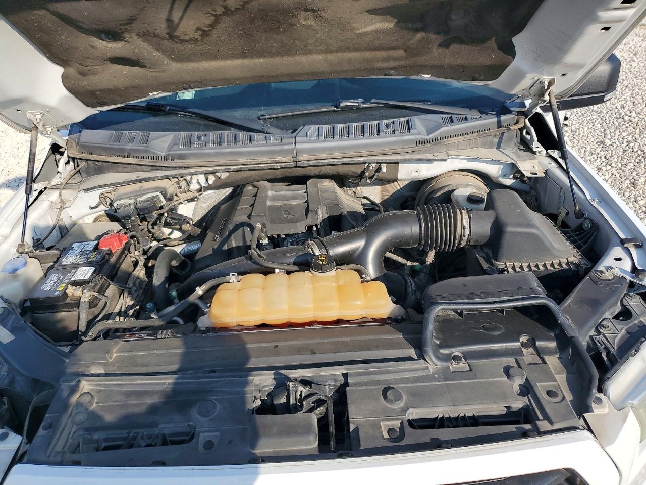 2017 FORD F150 SUPERCREW photo 11