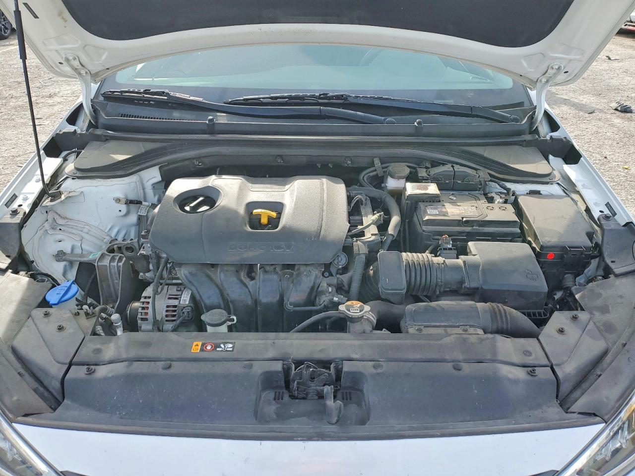 2020 HYUNDAI ELANTRA SEL photo 11