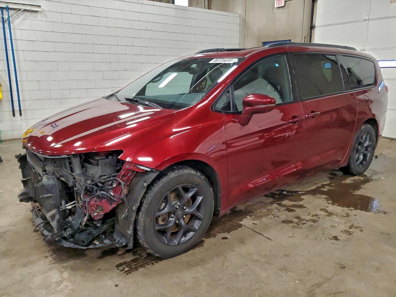 2019 CHRYSLER PACIFICA