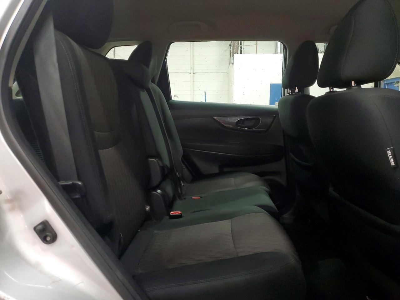 2020 NISSAN ROGUE S photo 11