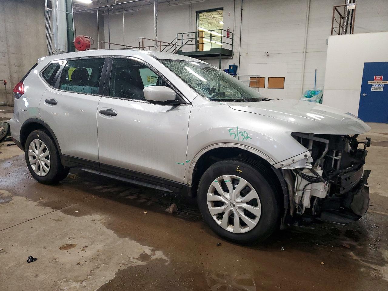2020 NISSAN ROGUE S photo 4