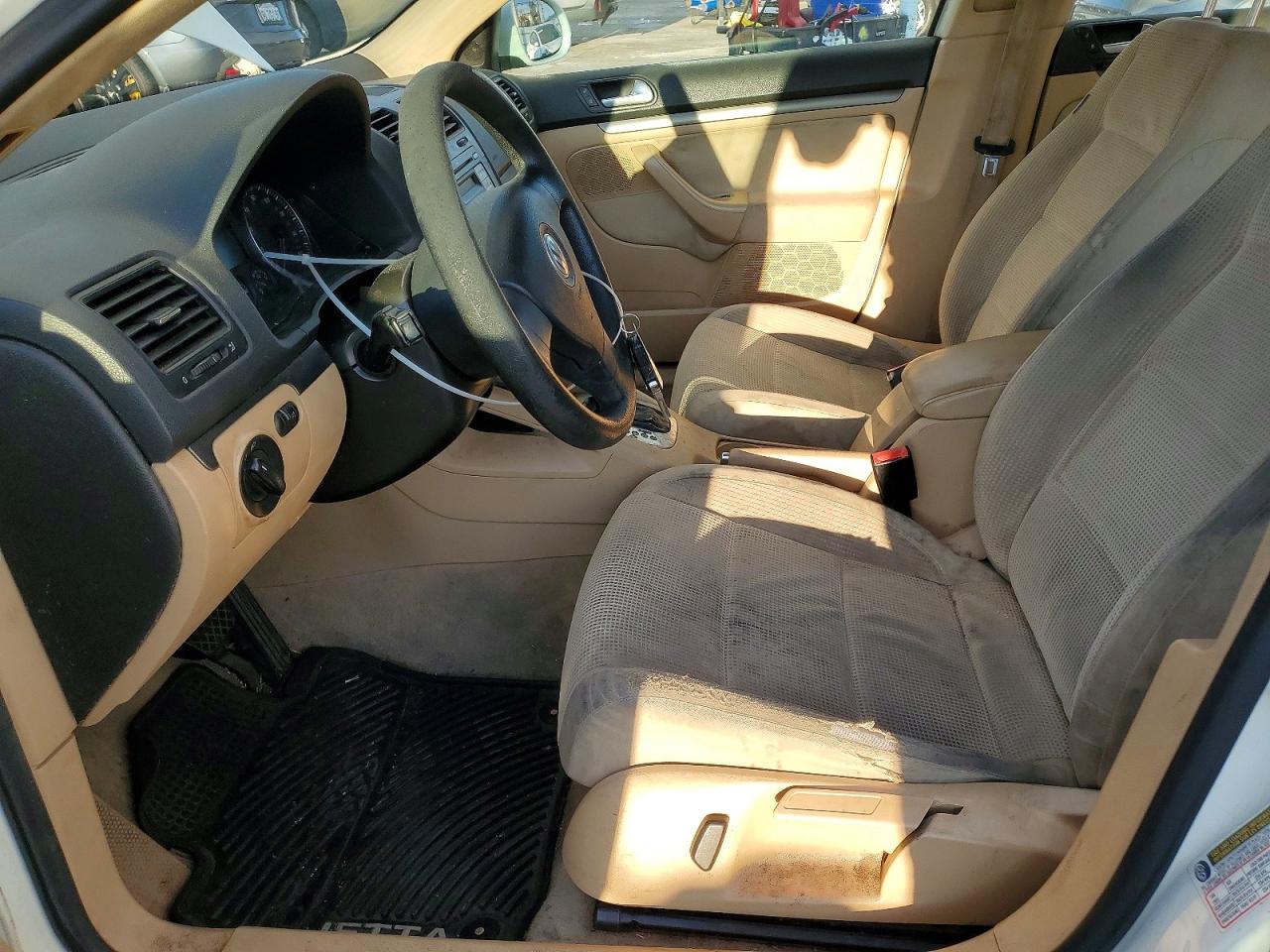 2008 VOLKSWAGEN JETTA S photo 7