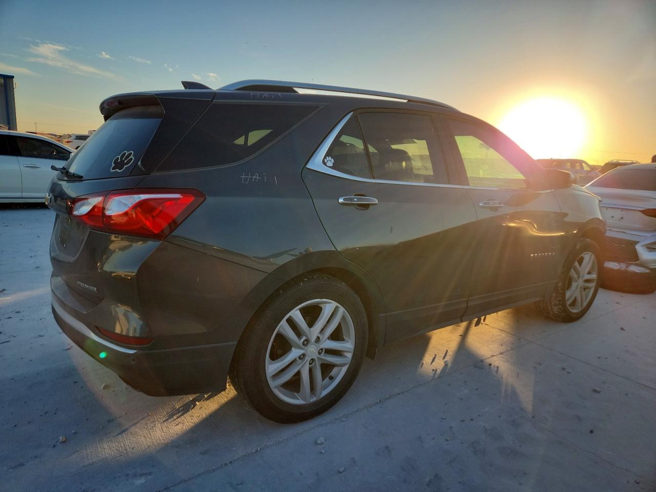 2019 CHEVROLET EQUINOX PREMIER photo 3