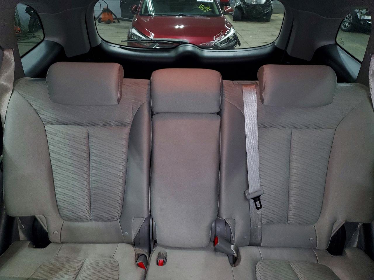 2009 HYUNDAI SANTA FE GLS photo 28