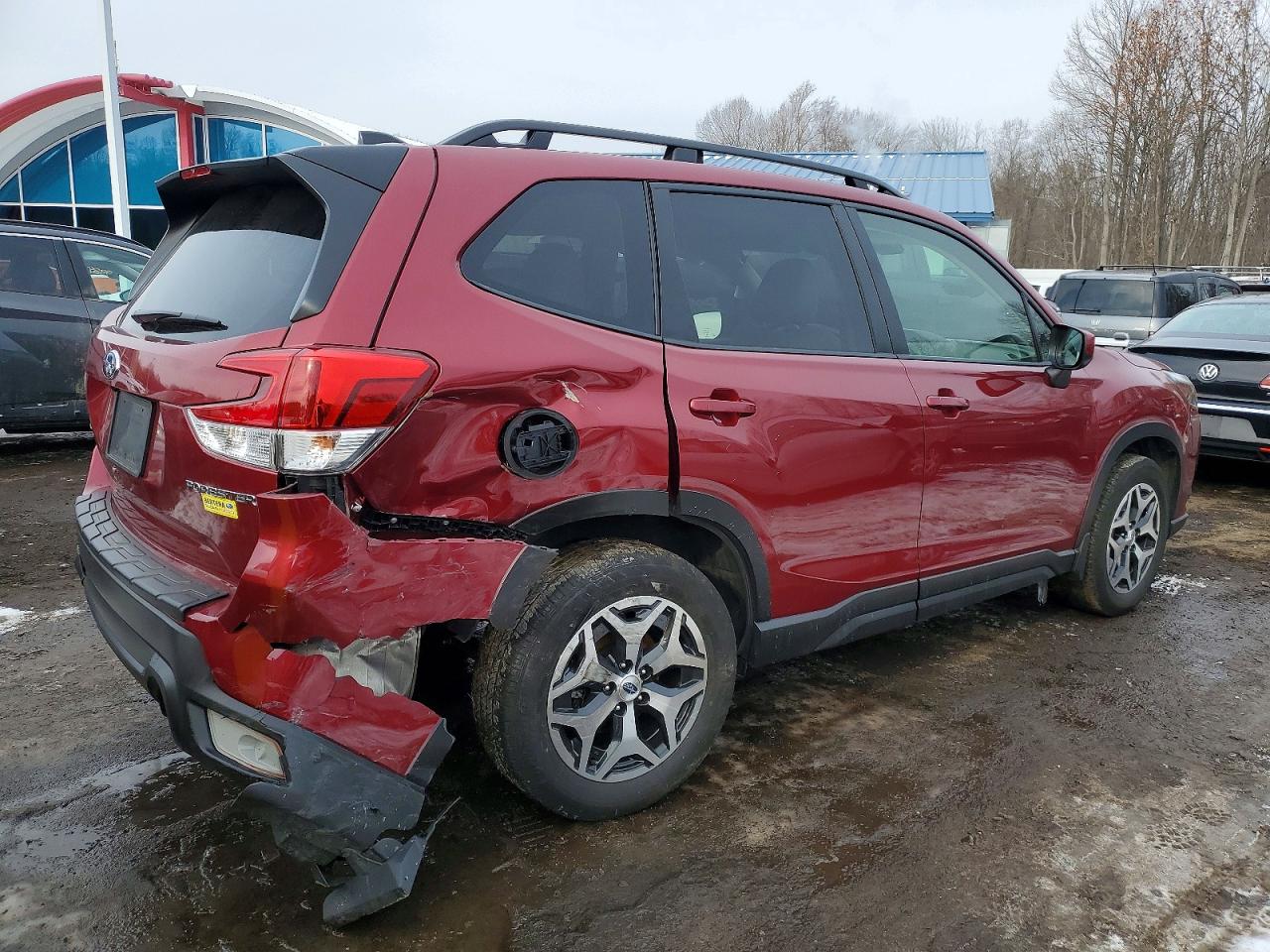 2024 SUBARU FORESTER PREMIUM photo 3