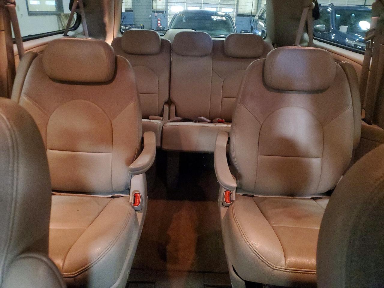 2007 CHRYSLER TOWN & COUNTRY LIMITED photo 10