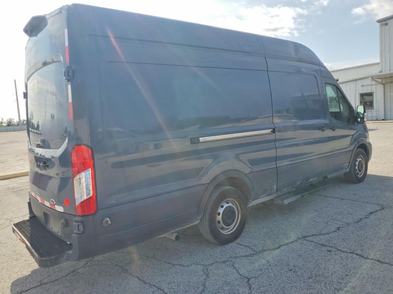 2020 FORD TRANSIT T-250 photo 3