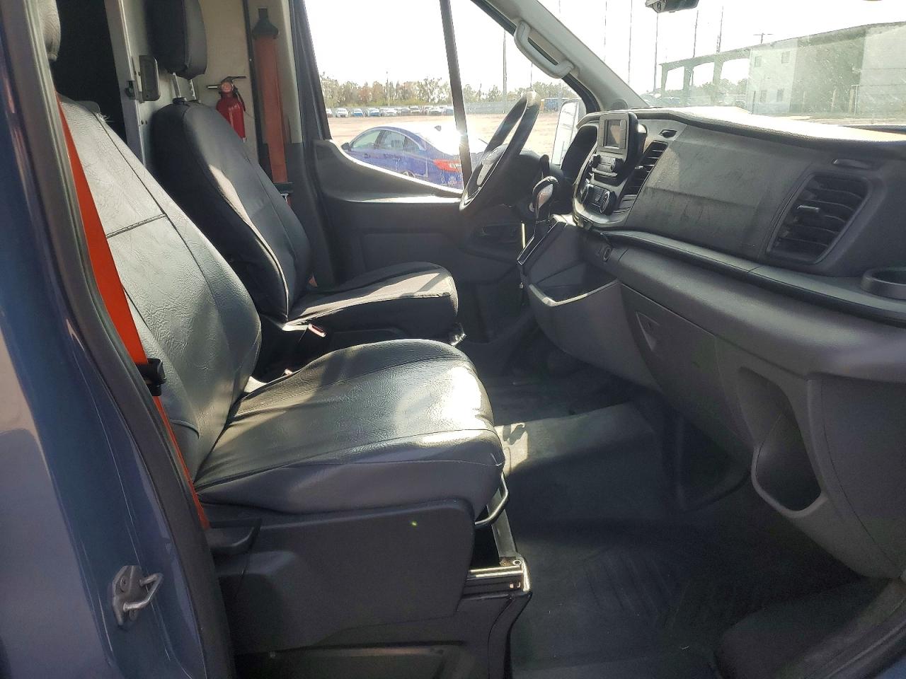 2020 FORD TRANSIT T-250 photo 11