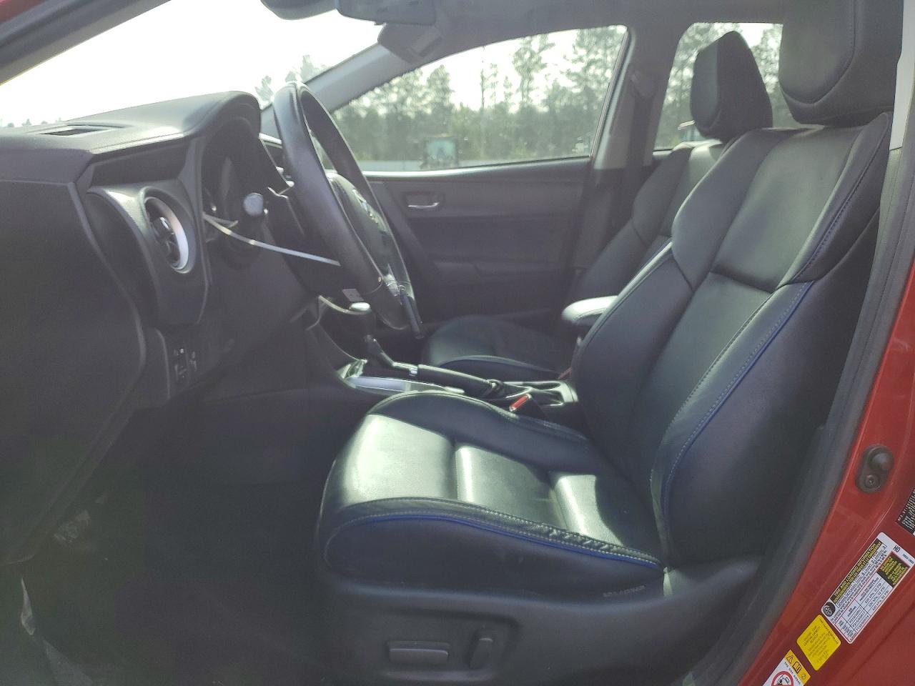 2019 TOYOTA COROLLA L photo 7