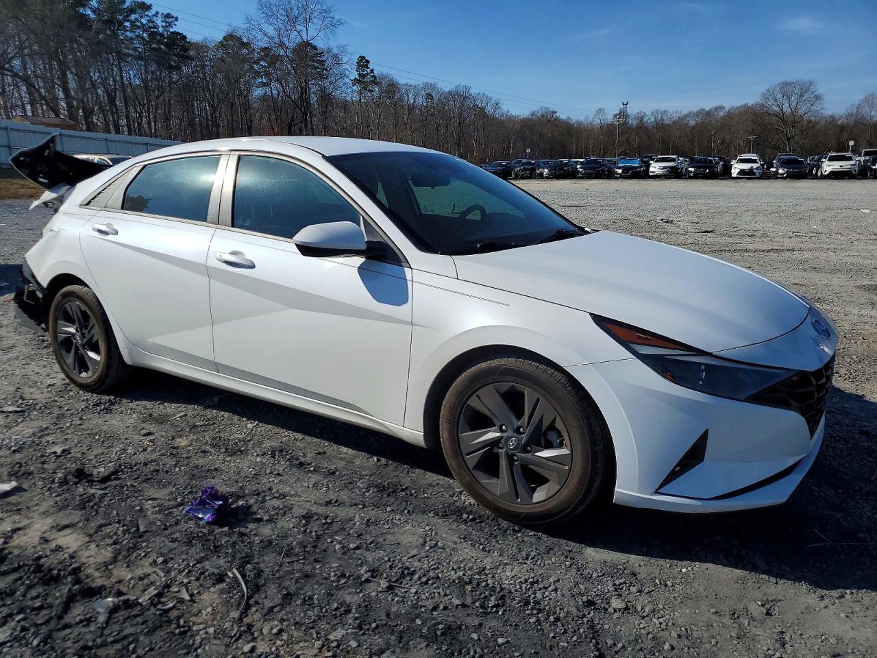 2022 HYUNDAI ELANTRA SEL photo 7