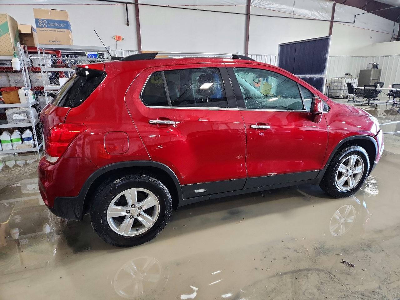 2018 CHEVROLET TRAX 1LT photo 3