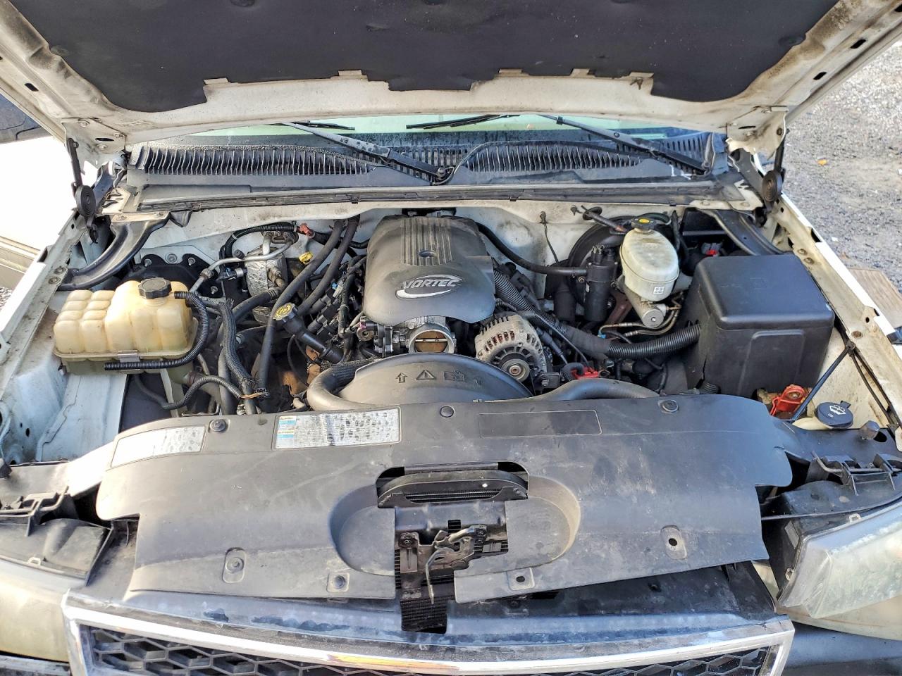 2004 CHEVROLET SILVERADO K1500 photo 11