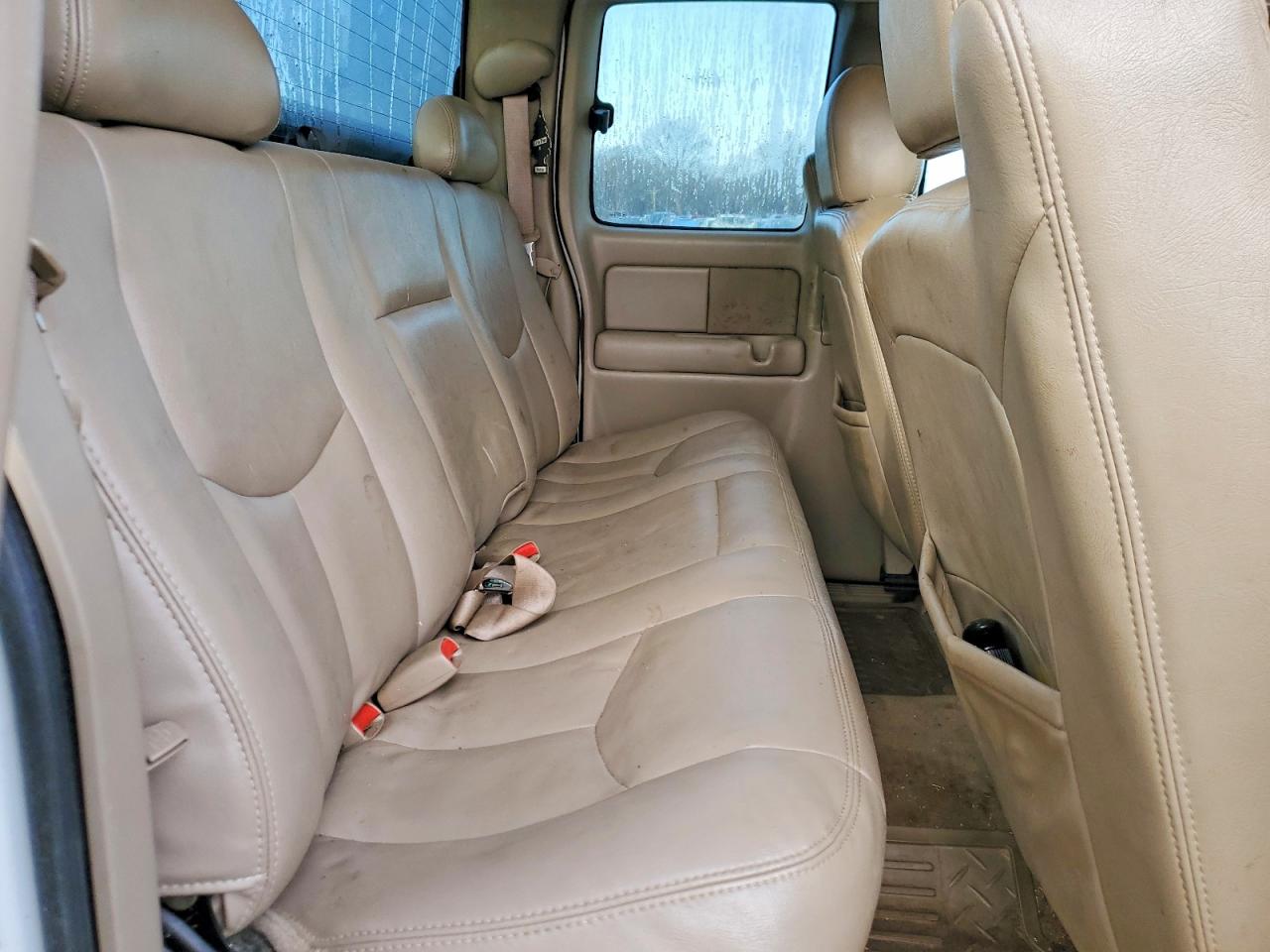 2004 CHEVROLET SILVERADO K1500 photo 10