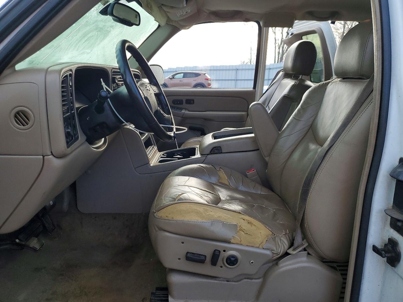 2004 CHEVROLET SILVERADO K1500 photo 7