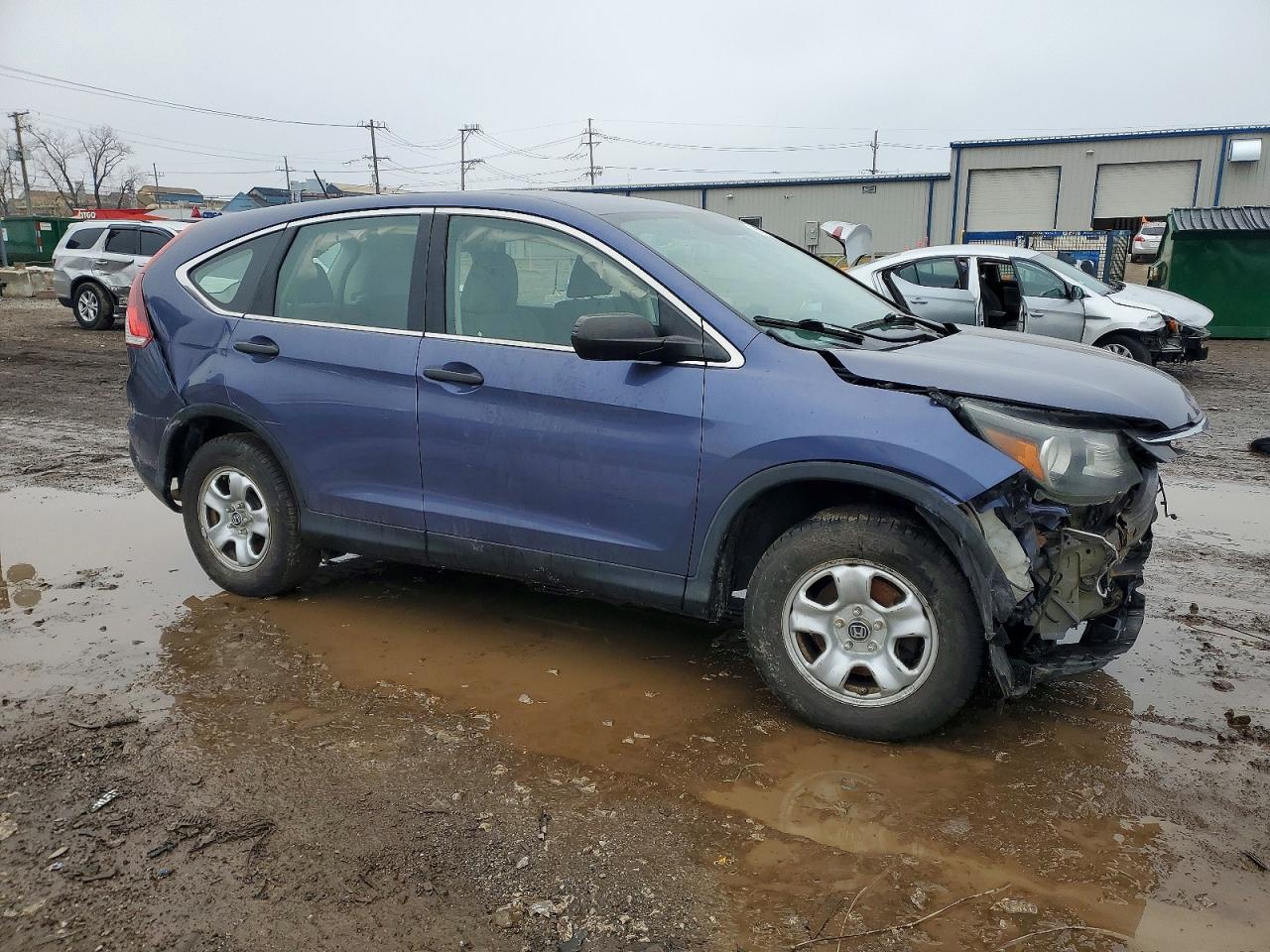 2013 HONDA CR-V LX photo 4