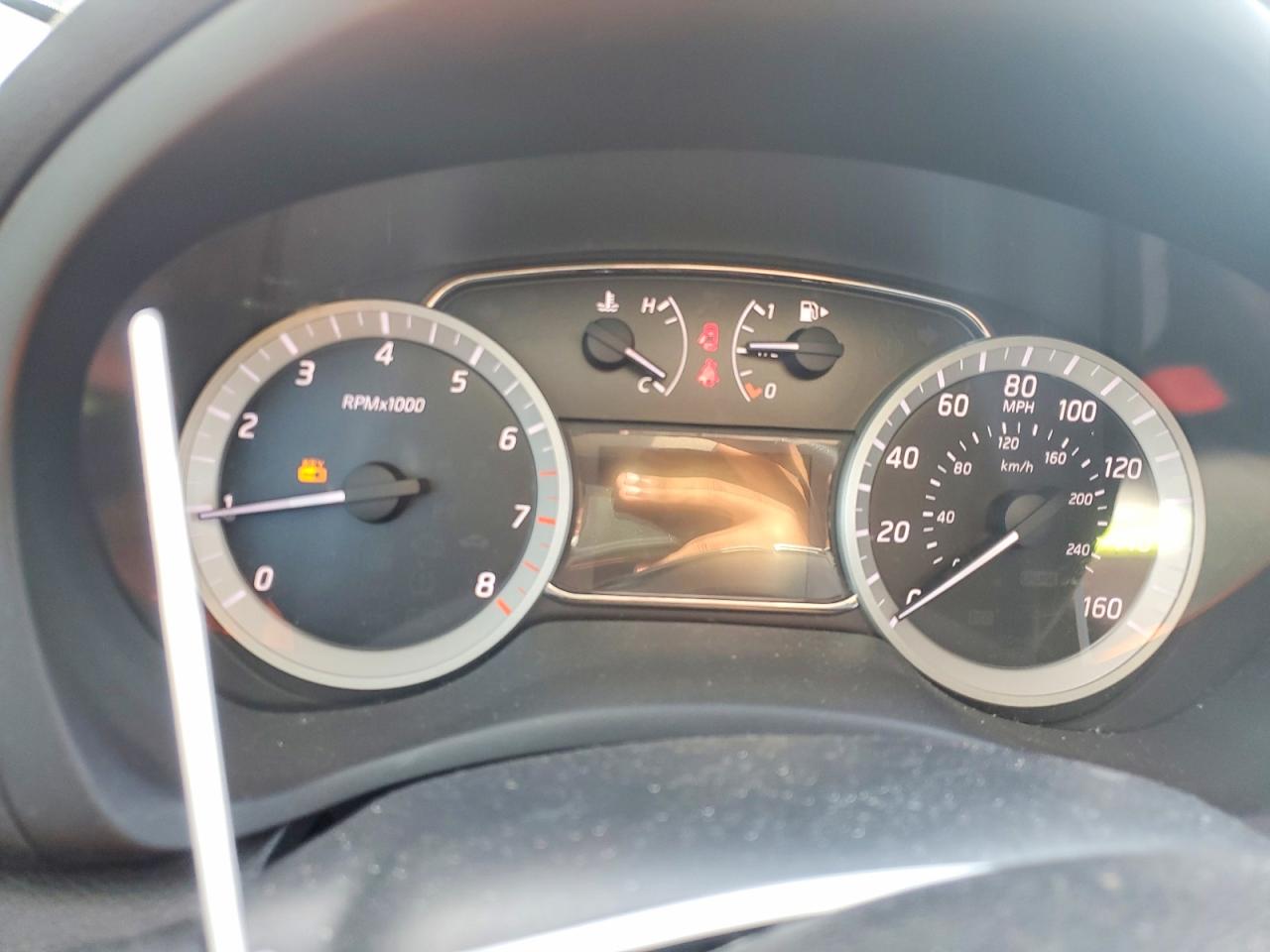 2014 NISSAN SENTRA S photo 9