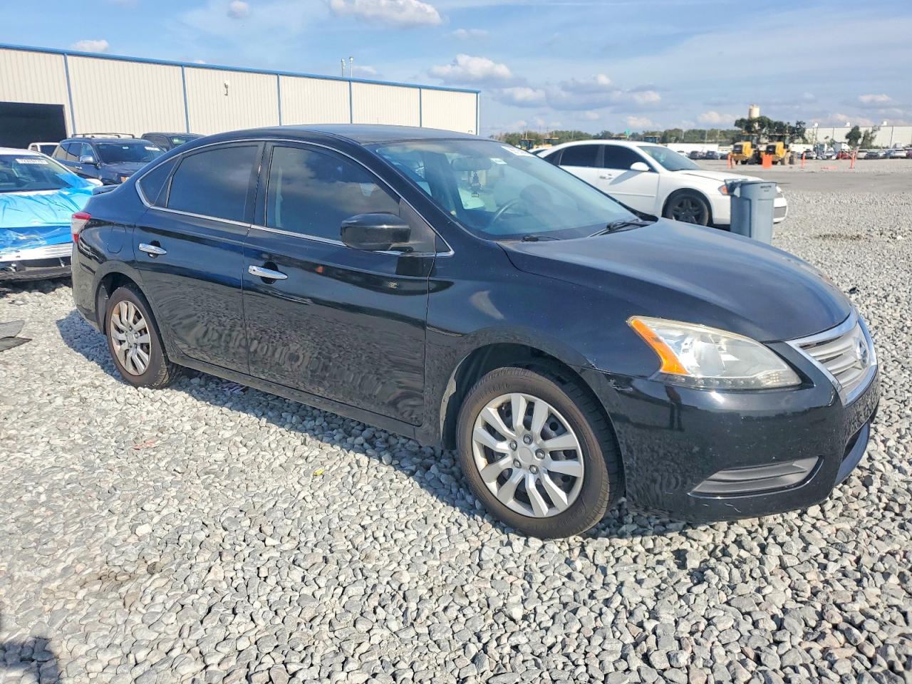 2014 NISSAN SENTRA S photo 4