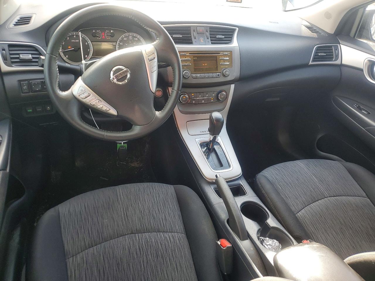 2014 NISSAN SENTRA S photo 8