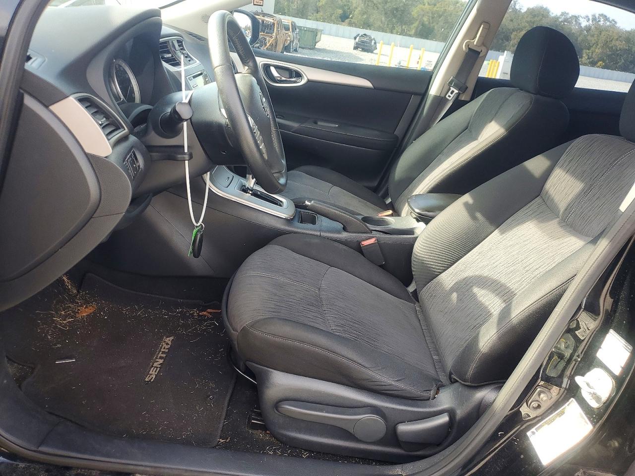 2014 NISSAN SENTRA S photo 7