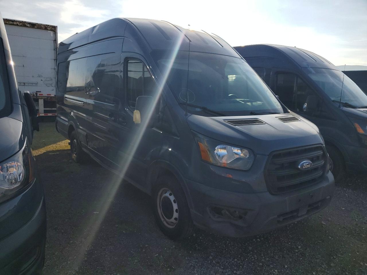 2020 FORD TRANSIT T-250 photo 4